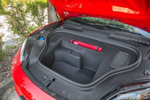 Pongo a prueba la arriesgada decisión de Porsche: ¿el Macan eléctrico es tan bueno como el de gasolina?
