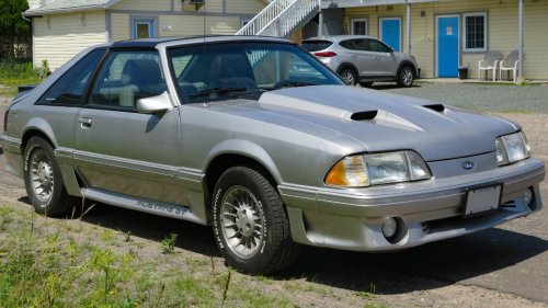 10 vehicles from the 1980s and 1990s that still feel exactly right