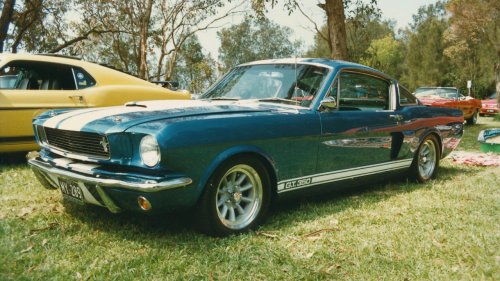Muscle Cars, 12 muscle cars from the 1960s and early 1970s that made ordinary roads feel exciting