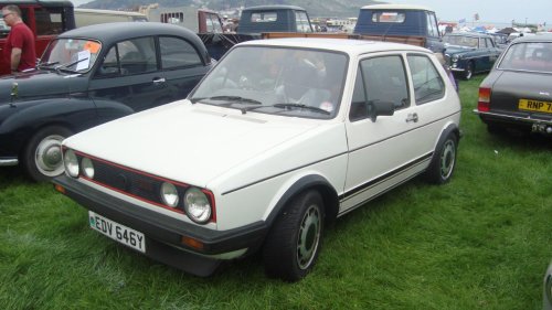 10 vehicles from the 1980s and 1990s that still feel exactly right