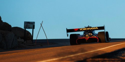 Watch Robin Schute's custom-built open-wheeler set a Pikes Peak hill climb record