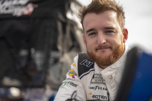 15 NASCAR drivers with a background in dirt racing