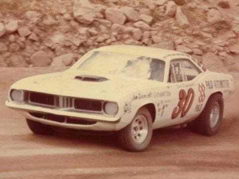 25 photos of 1970s muscle cars dominating the road