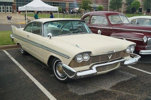 Iconic cars from the 1950s that set the ultimate standard for the golden era