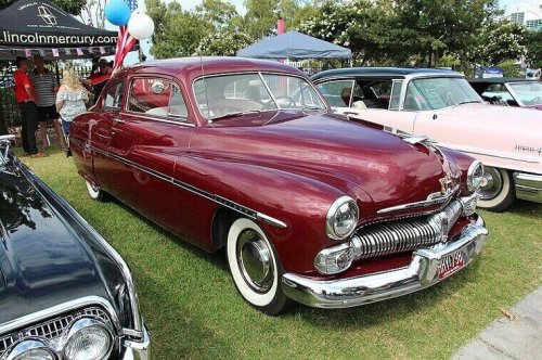 Iconic cars from the 1950s that set the ultimate standard for the golden era