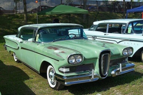 Iconic cars from the 1950s that set the ultimate standard for the golden era