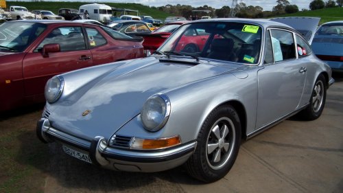 10 collector cars that look better every year