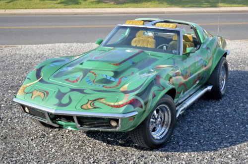 22 photos of crazy 1970s muscle car paint jobs