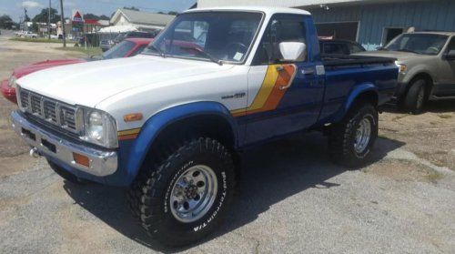 22 photos of crazy 1970s muscle car paint jobs