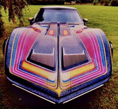 22 photos of crazy 1970s muscle car paint jobs