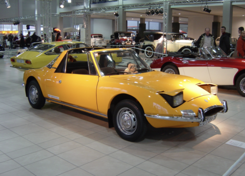 Cars of the ’60s that were downright embarrassing to be seen in