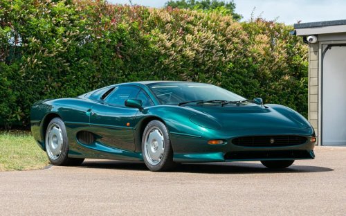 Lewis Hamilton’s father sells classic car collection for £1.7m