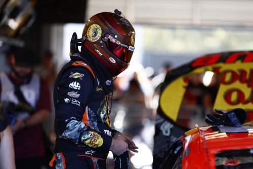 15 NASCAR drivers with a background in dirt racing