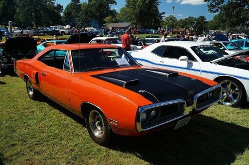 Legendary golden era muscle cars that completely ruled the local streets