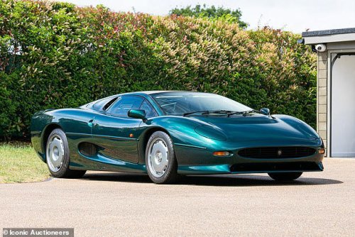 Lewis Hamilton's father makes £2.9m selling 27 of his classic cars at auction