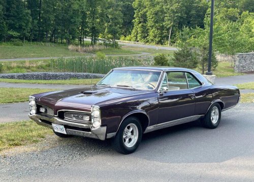 Muscle cars made for a Saturday night cruise