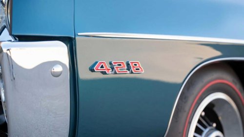 Detroit, Two of Detroit's most famous 428 big-blocks were actually 427s