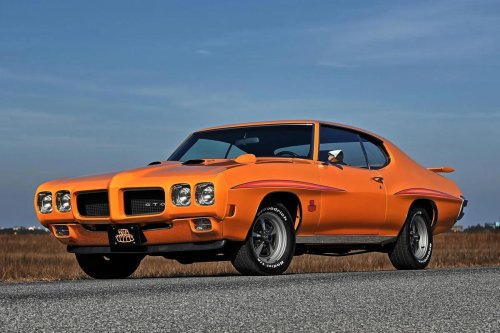 16 1970s muscle cars burning major rubber