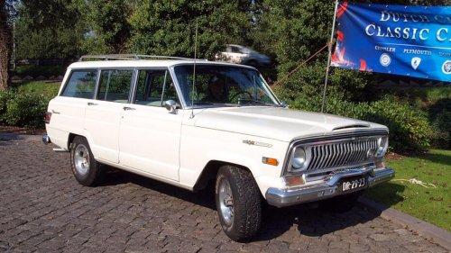 12 1960s cars that defined their generation completely