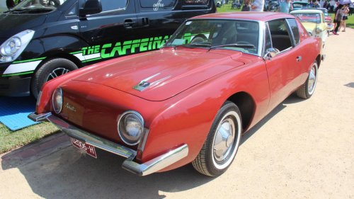 10 performance cars that set the stage for the muscle car era