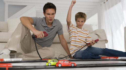 There are die-hard slot car fans out there keeping the hobby alive