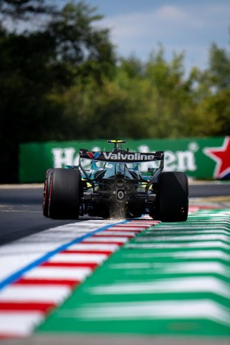 Otmar Szafnauer cree que Aston Martin no triunfa en la F1 porque tiene un retraso de cinco años