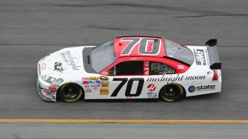 20 NASCAR drivers who vanished from the spotlight