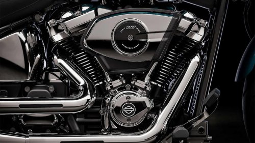 The cruiser that nails style, comfort, and dependability