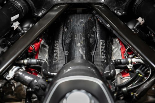 Al volante del Ferrari 849 Testarossa: ¿Es merecedor de su apellido?