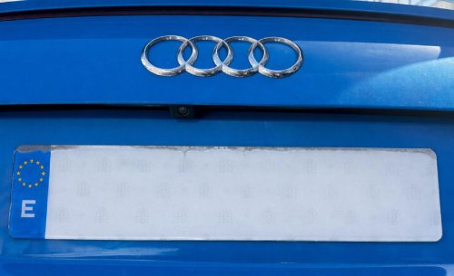 El detalle que puede estropear la imagen de un coche sin que te des cuenta y tiene fácil solución