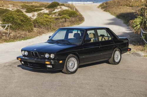 BMW, BMW M5, Rare E28 BMW M5 sets record with $195K sale