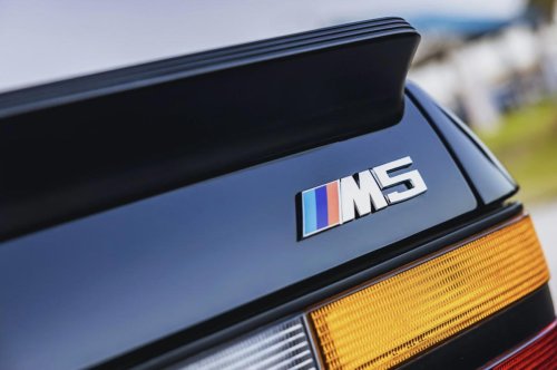 BMW, BMW M5, Rare E28 BMW M5 sets record with $195K sale