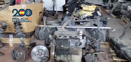 La Policía encuentra cientos de piezas de coches en una nave industrial de Toledo