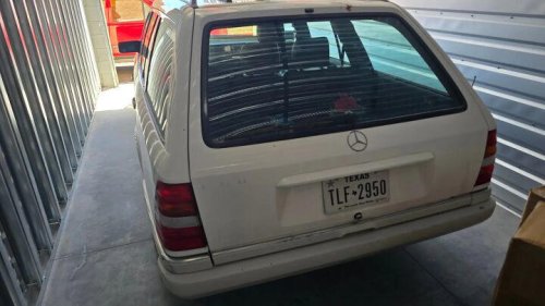 1994 Mercedes-Benz E320