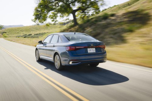 VW recalls 75,000 Jetta and Taos over dashboard that goes completely dark while driving