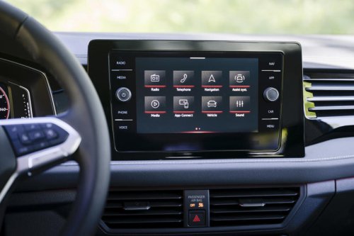VW recalls 75,000 Jetta and Taos over dashboard that goes completely dark while driving