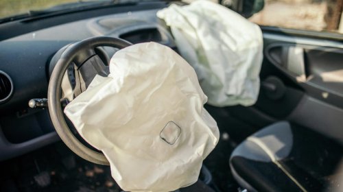 GM recalls two popular pickup trucks over dangerous airbag flaw