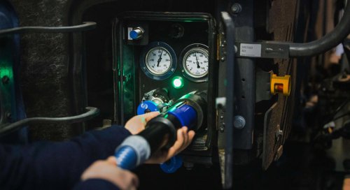 Volvo | Volvo prueba camiones de hidrógeno con rendimiento similar al diésel y sin emisiones