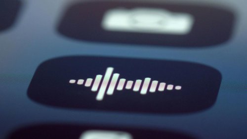 10 car tech features that improve safety &amp; 10 that distract you