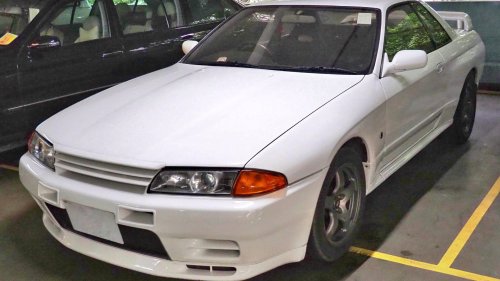 20 iconic cars from the 1990s that are now classics