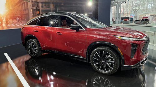Here's every car that debuted at the New York International Auto Show