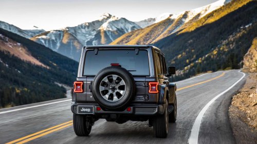 Jeep, Jeep Wrangler Rubicon, Toyota, Toyota RAV4, Used Jeep Wrangler Rubicon vs new Toyota RAV4: Capability and pricing compared