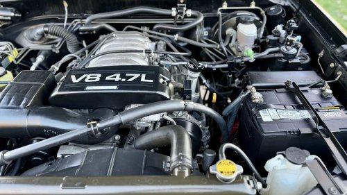 Toyota, Why the Toyota 2UZ-FE 4.7-liter V8 is a gold standard for dependability