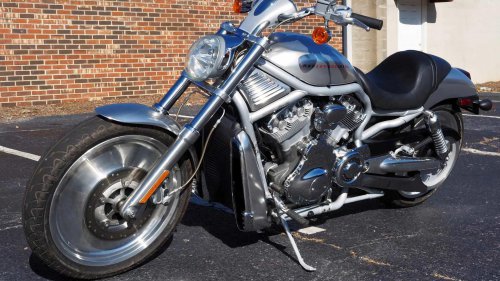 The forgotten Harley-Davidson V-Rod that could outrun a Porsche 911