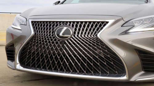 Lexus' flagship LS500 is a reliable used bargain that sells for new-Accord money