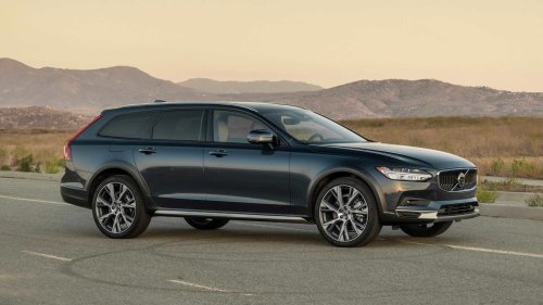 The Volvo V90 Cross Country could be a better family car than most SUVs
