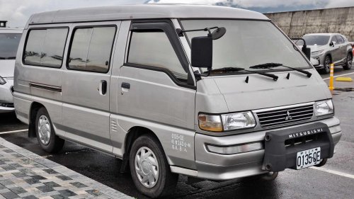 Toyota, The quirky Japanese minivans that came before the Toyota Sienna