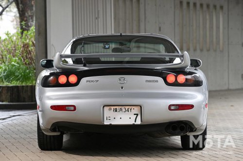 奇跡のフルノーマル状態! 25年間ワンオーナー「マツダ RX-7（FD3S）」の外観・内装をイッキ見