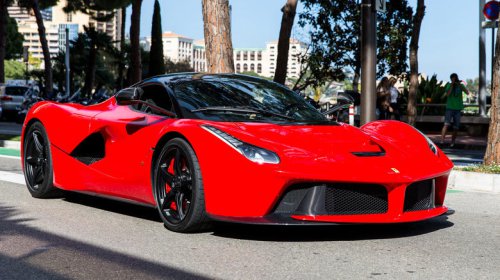 10 of the fastest mid-engine sports cars ever built, ranked