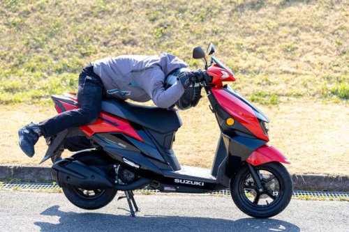 125ccスポーツスクーターとは?スズキ『アヴェニス125』は“バイク初心者”の気持ちを昂らせるアブないやつかもしれない【スズキ アヴェニス125／インプレ・レビュー 中編】